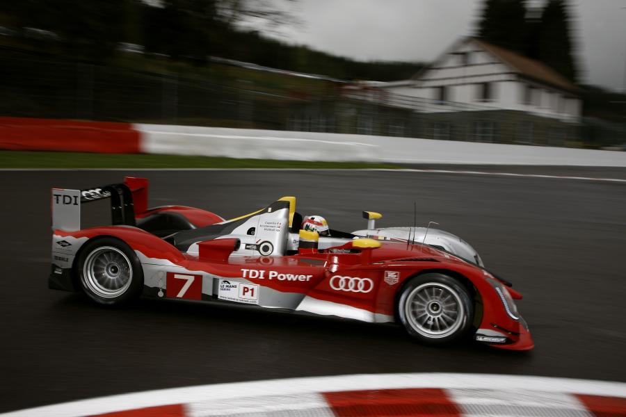  Audi R15 TDI Plus 2010 года  (фото 24 из 40)